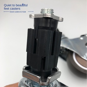 Universal <span class=keywords><strong>Heavy</strong></span> <span class=keywords><strong>Duty</strong></span> Stahl bewegliche Riemens ch eiben Square Expansion Caster Kunststoff Krankenhaus Radständer für 2 \ "-4 \" Badezimmer Wohnzimmer - Product Image 3