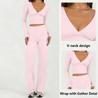 Ensemble de yoga pour femmes, col en V, haut court à manches longues et pantalon large, tissu respirant, idéal pour la gym, la course à pied et les entraînements