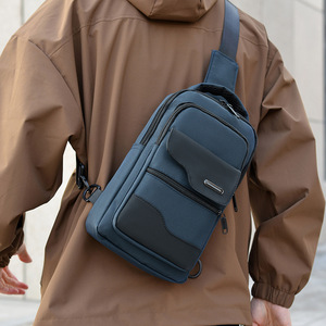 Sac de poitrine en nylon pour homme, grande capacité, sac à bandoulière portable, sport de plein air, imperméable, léger, sac de poitrine urbain - Product Image 5