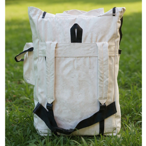 Sac à dos en toile de qualité supérieure, vente en gros, avec option de taille, de couleur et de logo personnalisés - Product Image 1