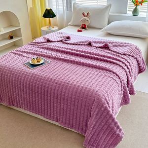 Couverture en polaire corail 100 % polyester, écologique, luxueuse, imprimée et tricotée, pour toutes les saisons, douce pour la peau, idéale pour la maison - Product Image 4
