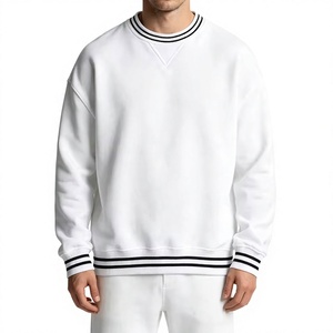 เสื้อสเวตเชิ้ตคอกลมผ้าฝ้ายหนา 500gsm สำหรับผู้ชาย ขายส่ง รับปักโลโก้ สกรีนลาย สตรีทแวร์ - Product Image 6