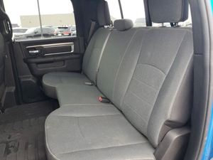 Camioneta <span class=keywords><strong>Dodge</strong></span> RAM 1500 Classic Warlock Doble Cabina USADA 2024 - Product Image 3