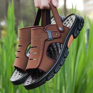 Sandalias de cuero para hombre, suela gruesa, antideslizantes, para playa y exteriores, color marrón y negro, tallas juveniles del 38 al 46 - Product Image 1