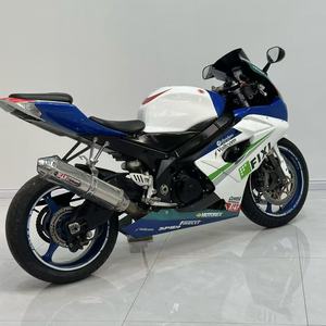 <span class=keywords><strong>Suzuki</strong></span> <span class=keywords><strong>GSX</strong></span>-R1000: Moto Sportiva Pura con DNA da Corsa, Usata, per Crociere - Product Image 6