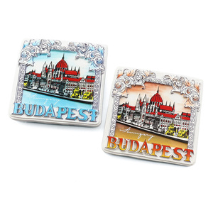 Vente en gros d'autocollants magnétiques décoratifs en résine 3D personnalisés, souvenirs touristiques de Budapest, Hongrie, aimant de réfrigérateur, style mid-century modern - Product Image 4