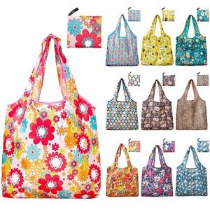 Sac fourre-tout pliable en polyester épais imperméable avec logo personnalisé pour les courses au supermarché, les fournitures de plein air - Product Image 1