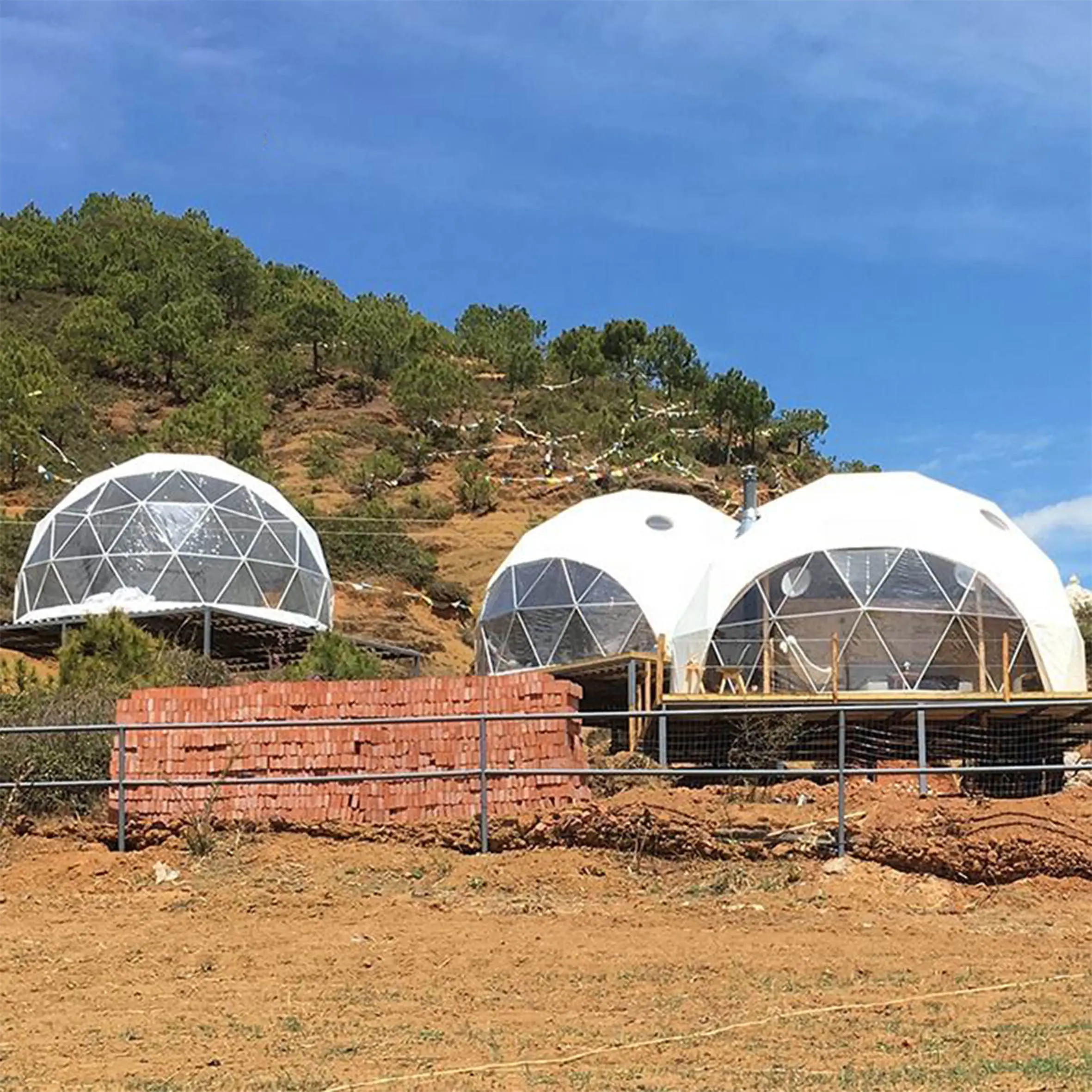 Produsen Cina menawarkan 6m tenda glamor Hotel Dome Geodesic tahan air, tersedia untuk dijual sekarang/