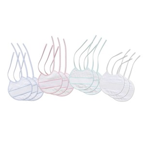Bavaglini monouso 20x20 punto croce impermeabile in tessuto poliestere con chiusura a bottone neonato/bambino rutta vestiti OEM - Product Image 1