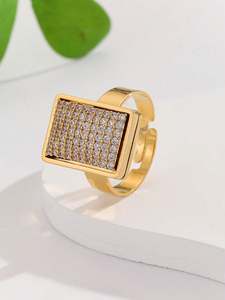 Conjunto de Joyería de Cobre Chapado en Oro Oscuro con Diseño Marroquí, Accesorio Vintage para Fiesta de Compromiso o Boda, Incluye Pendientes y Brazalete - Product Image 5