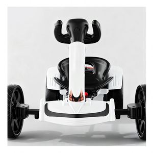 Jouet musical Bluetooth de luxe à roulettes avec projecteur LED, télécommande rouge, plateforme à moteur unique 380, alimentation 12V4.5 - Product Image 4