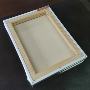 Artista di alta qualità ha allungato le <span class=keywords><strong>tele</strong></span> bianche vuote delle tavole di tela di arte <span class=keywords><strong>per</strong></span> la <span class=keywords><strong>pittura</strong></span> a <span class=keywords><strong>olio</strong></span> o la <span class=keywords><strong>pittura</strong></span> acrilica popolare su misura - Product Image 4
