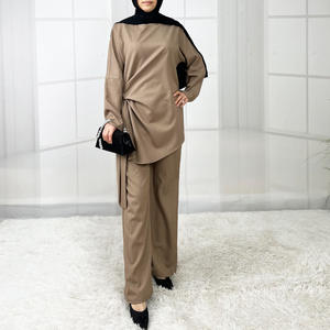 Ensemble deux pièces pour femmes musulmanes <span class=keywords><strong>tunique</strong></span> asymétrique <span class=keywords><strong>chic</strong></span> modeste et sophistiquée et pantalon à jambes larges - Product Image 5