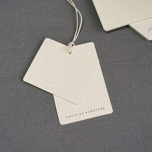 Étiquettes de vêtements rectangulaires Envie De Renaître, gaufrées, non-tissées, découpées au laser, pliées sur un côté - Product Image 1