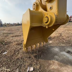 Excavadora Usada Komatsu PC110-7/PC110-8 de 11 Toneladas, Importada de Japón, Bomba Cummins, Modelo 2024, Capacidad de Cucharón de 0.48-0.53m, Buen Estado de Funcionamiento - Product Image 5