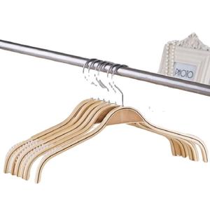 Cintres en bois en gros à double niveau, écologiques, multifonctionnels, antidérapants, durables, avec logo personnalisé pour armoire et magasin de vêtements - Product Image 1