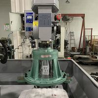 Machine de perçage et de taraudage multi-broches avec tête multi-broches réglable et tête de perçage à alimentation automatique pour abat-jour