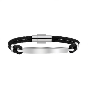 Pulsera trenzada personalizada para hombre y <span class=keywords><strong>mujer</strong></span>, brazalete de <span class=keywords><strong>cuero</strong></span> y acero inoxidable, con grabado de letras y logotipo completo - Product Image 1