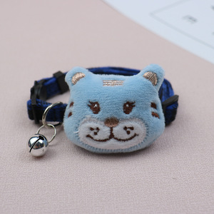 ¡Tendencia! Adorables collares para mascotas con dibujos de cabeza de Tigre, universales para gatos y perros, versión elegante a cuadros - Product Image 3