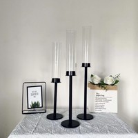 LANJO Ensemble de 3 bougeoirs en laiton doré Hurricane, bougeoirs hauts pour bougies coniques, pour la décoration de table de mariage et de Noël