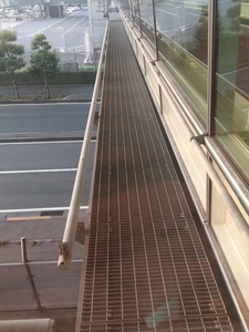 Grilles en acier doux pour canaux de drainage, grilles d'allées et couvertures de caniveaux pour systèmes de gestion de l'eau - Product Image 5