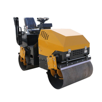 Rouleau vibratoire à double tambour Lander LDYL-2TON de 2 tonnes avec moteur et pompe, fourni par l'usine