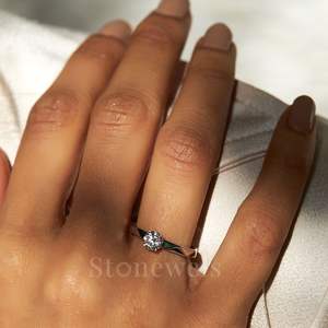 Uniq Anillo de plata original con impresionante solitario Moissanite Ajuste de elegancia clásico único Certificado IGI para boda - Product Image 5