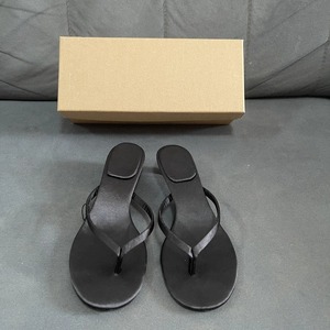 Sandales tongs pour femmes, pour l'extérieur - Nouveau style estival, sandales plates décontractées de qualité pour femmes - Product Image 3