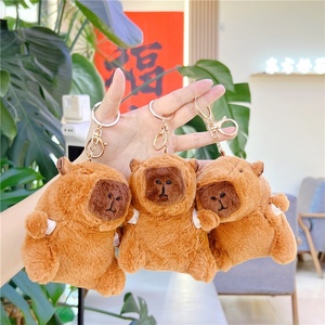 <span class=keywords><strong>Porte</strong></span>-<span class=keywords><strong>clés</strong></span> <span class=keywords><strong>animaux</strong></span> en peluche doux Kawaii Fluffy Capibara Juguete Fashion Bag Charm Capybara Plush Toy Pendentifs Peluche Capivara Gift - Product Image 6