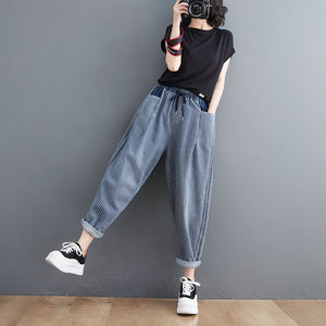 Vente en gros <span class=keywords><strong>2023</strong></span> jeans à rayures verticales femmes été ample grande taille élastique cordon Capris décontracté maigre Harlan <span class=keywords><strong>jean</strong></span> - Product Image 4