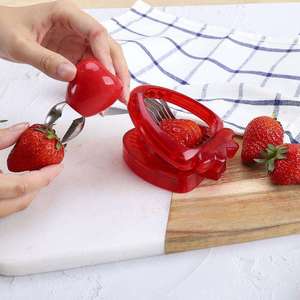 Ensemble de 2 outils de cuisine écologiques en acier inoxydable de haute qualité pour couper, éplucher et décortiquer raisins, champignons et fraises - Product Image 4