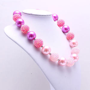 Collar de perlas de diamantes de imitación para niñas, collar de cuentas gruesas rosas para bebés y niños, cuentas de chicle de 20mm, joyería para regalo de fiesta - Product Image 3
