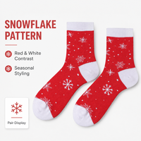 Chaussettes de Noël personnalisées OEM ODM en jacquard flocon de neige, chaussettes en tricot festives rouge et blanc contrastées pour coffrets cadeaux de fêtes