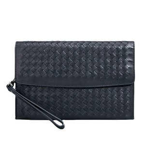 Elegante Cartera de Hombre de Cuero Genuino Tejido — Tejido a Mano con Diamantes, Correa de Muñeca Desmontable, Perfecta para Eventos Formales y Salidas Nocturnas - Product Image 1