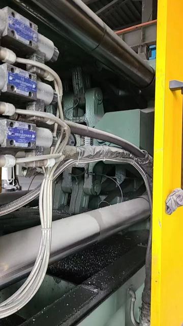 Used 250t Multifunctional Metal Aluminum Cooking Pan Die Casting Machine Automatic Cold Chamber Motor Engine Core Components