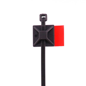 Attaches de câble extérieures protégées contre les UV noires Clips de fil auto-adhésifs solides Attaches de fil collantes <span class=keywords><strong>Guide</strong></span> de câble de base d'ancrage carré - Product Image 6