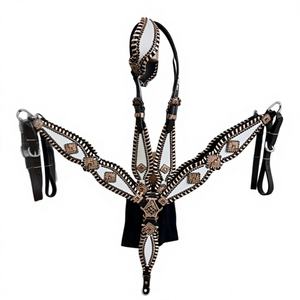 Ensemble de sellerie western en cuir véritable pour l'équitation, léger, avec têtière, collier de poitrage et fermeture à boucle, personnalisable - Product Image 1