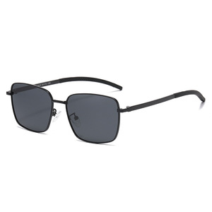 Ks-3828 Gafas de sol polarizadas cuadradas para hombre, lentes Uv400 TAC, montura negra para conducir, pescar, uso al aire libre - Product Image 5