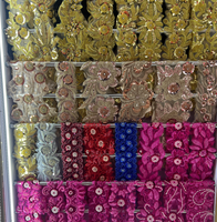 Nouvelle arrivée : dentelle brodée en polyester avec perles de sequins colorées personnalisées