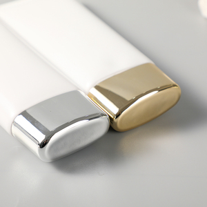 Coperchio a vite <span class=keywords><strong>del</strong></span> nastro dell'imballaggio cosmetico <span class=keywords><strong>del</strong></span> tubo molle ovale piano biodegradabile della canna di Suger per <span class=keywords><strong>l</strong></span>'imballaggio vuoto della crema di BB - Product Image 6