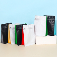 Sacs à café à fond carré en plastique de qualité alimentaire, personnalisés en usine, colorés, avec fermeture éclair, impression par gravure, pour chewing-gum