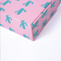 Kartonnen doos met gegraveerd logo voor chocolade, koekjes, sushi & gedroogd fruit - recycleerbare vouwdoos van kraftpapier
