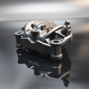 Kaliper Rem Tempa Riqing 4 Piston Asimetris 100MM Titik Pengunci Instalasi untuk Rem Roda Depan pada Sepeda Motor - Product Image 3