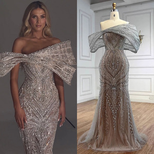 Per la collina serena elegante elegante lussuoso abito da sera a sirena nuda argento con spalle scoperte La72878 - Product Image 3