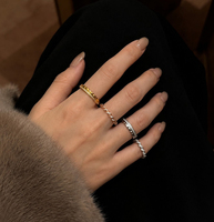Bague tendance double couche en zircon avec texture engrenage, plaquée or 18 carats, en acier inoxydable inaltérable, pour femme, cadeau, bijou classique