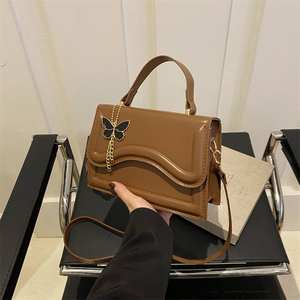 Sac bandoulière rétro à chaîne métallique pour femme, nouveau modèle tendance, personnalisable, sacoche à main en forme de selle - Product Image 6