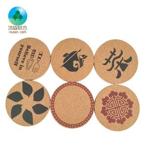 Cadeau promotionnel-Grand sous-verre rond en liège de 10 cm respectueux de l'environnement Tapis de tasse bon marché Napperon en liège pour les caractéristiques d'isolation de table - Product Image 4