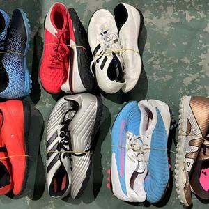 <span class=keywords><strong>Scarpe</strong></span> da Calcio all'Ingrosso: Scarpini da Calcio Usati di Marca Internazionale in Balle - Product Image 4