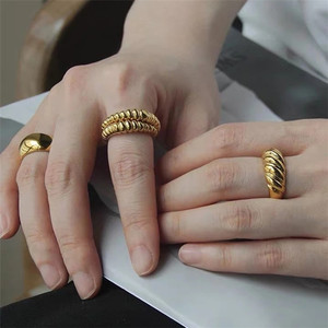 ", Позолота 18K золото круассан женское <span class=keywords><strong>кольцо</strong></span> в виде кольца разомкнутые кольца SP латунь плетения переплетенная женская свадебная обувь Свадебные или обручальные кольца с покрытием из золота - Product Image 1