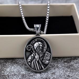 Collar con Colgante de San Cristóbal en Acero Inoxidable, Unisex, Diseño Geométrico, para Uso Diario - Product Image 3